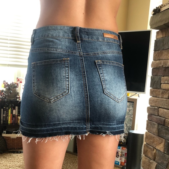 Jean skirt - Picture 3 of 3